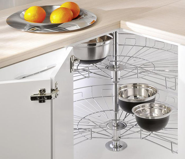 Cargo narożne firmy Nomet