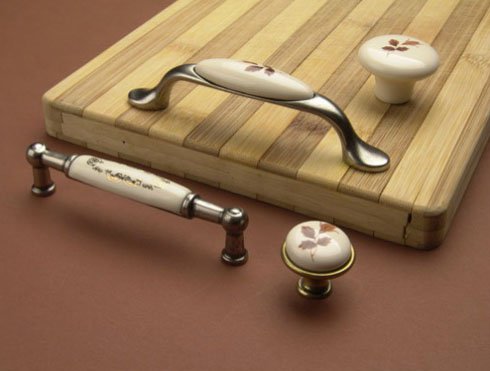 Uchwyt kuchenny w stylu Retro