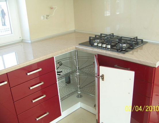 Obrotowe kargo 3/4 koła w szafkach typu L