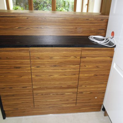 Front fornirowany w kuchni