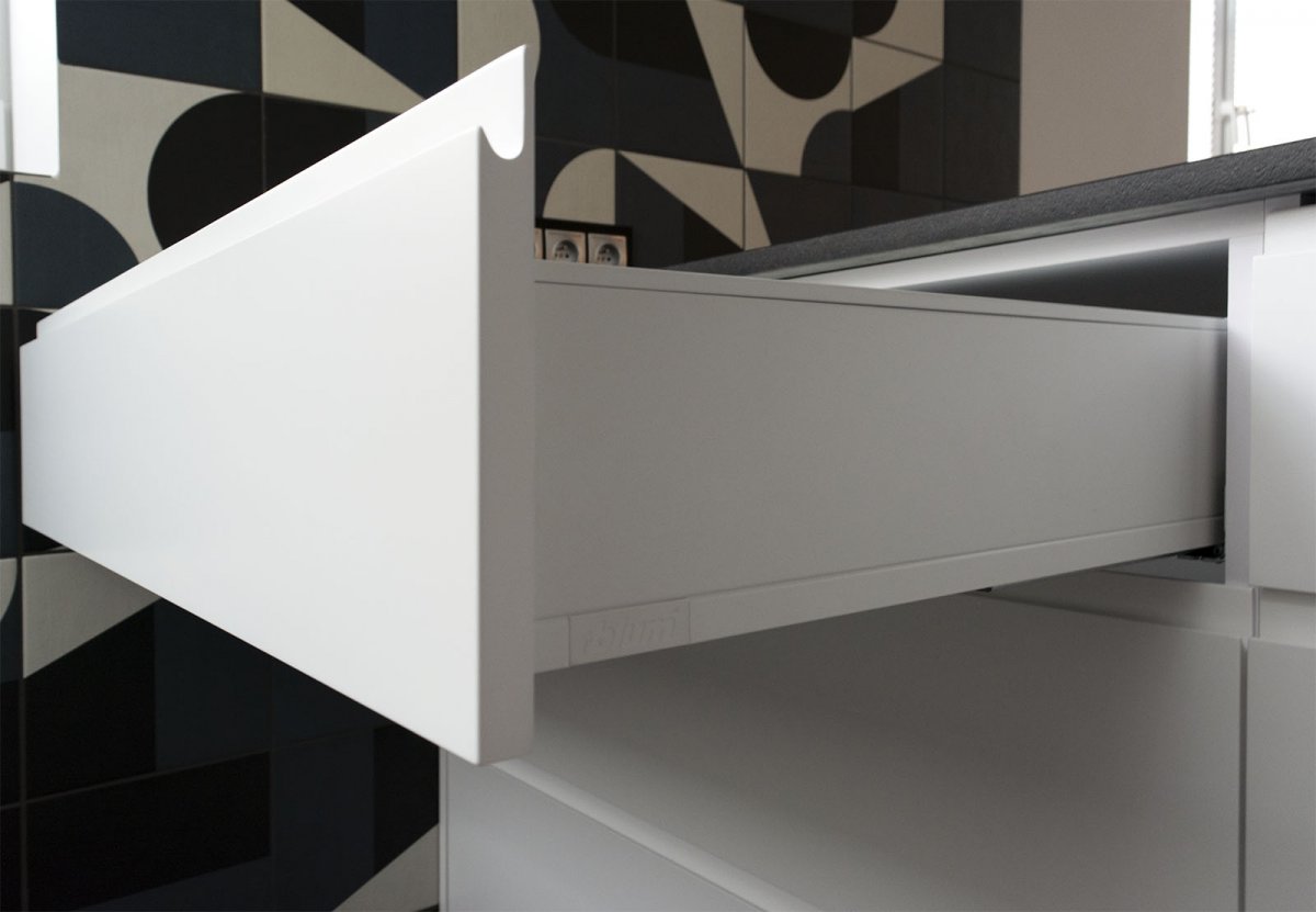 Szuflada Legrabox w białym kolorze