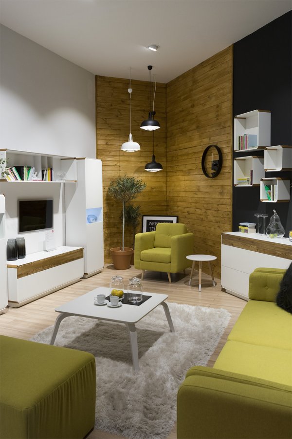 17.	Propozycja zagospodarowania przestrzeni salonowej