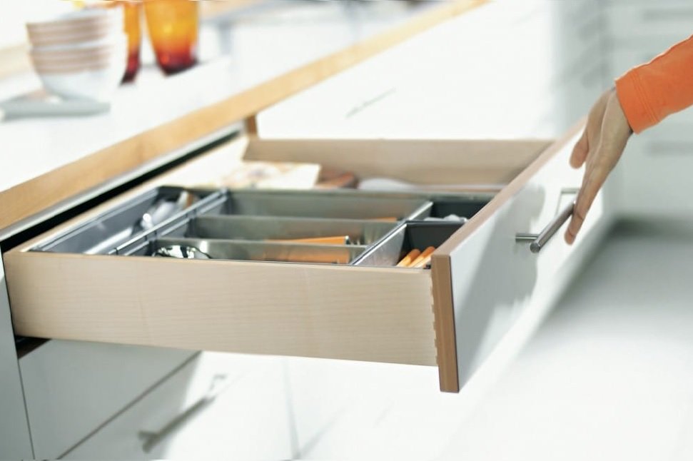 Szuflada na prowadnicy tandem